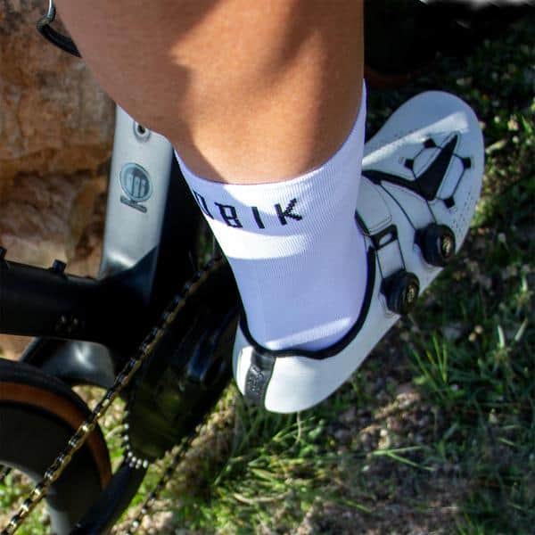 CALCETINES-PURE-UNISEX-WHITE-02_600x